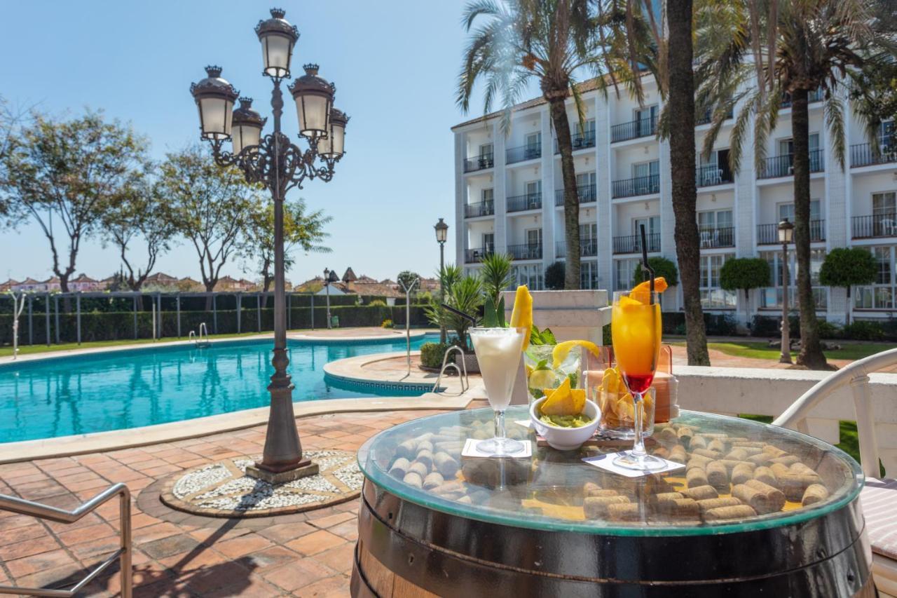 Hotel Abades Benacazón Екстериор снимка