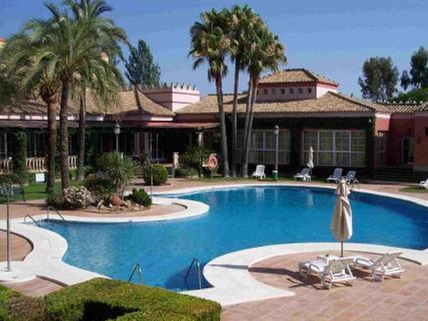 Hotel Abades Benacazón Екстериор снимка