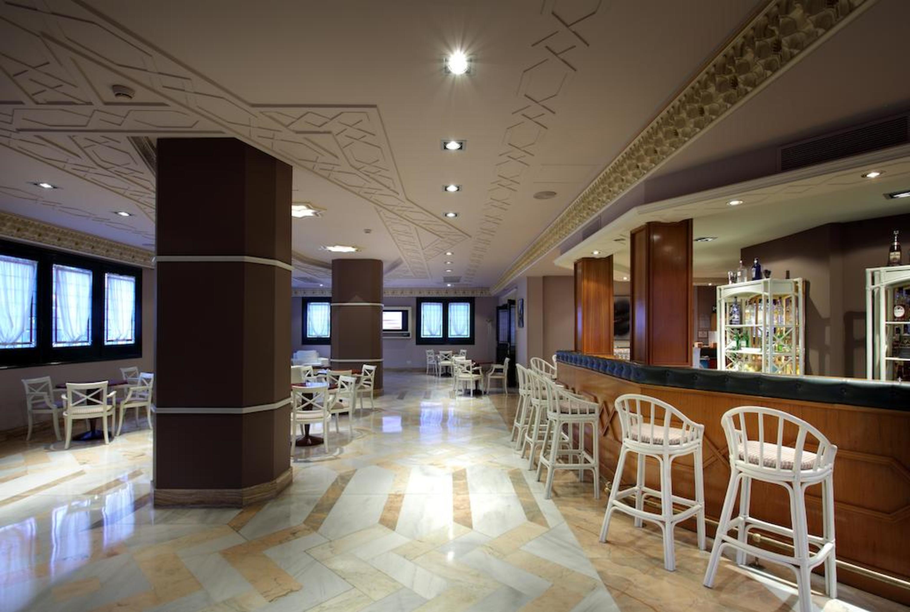 Hotel Abades Benacazón Екстериор снимка