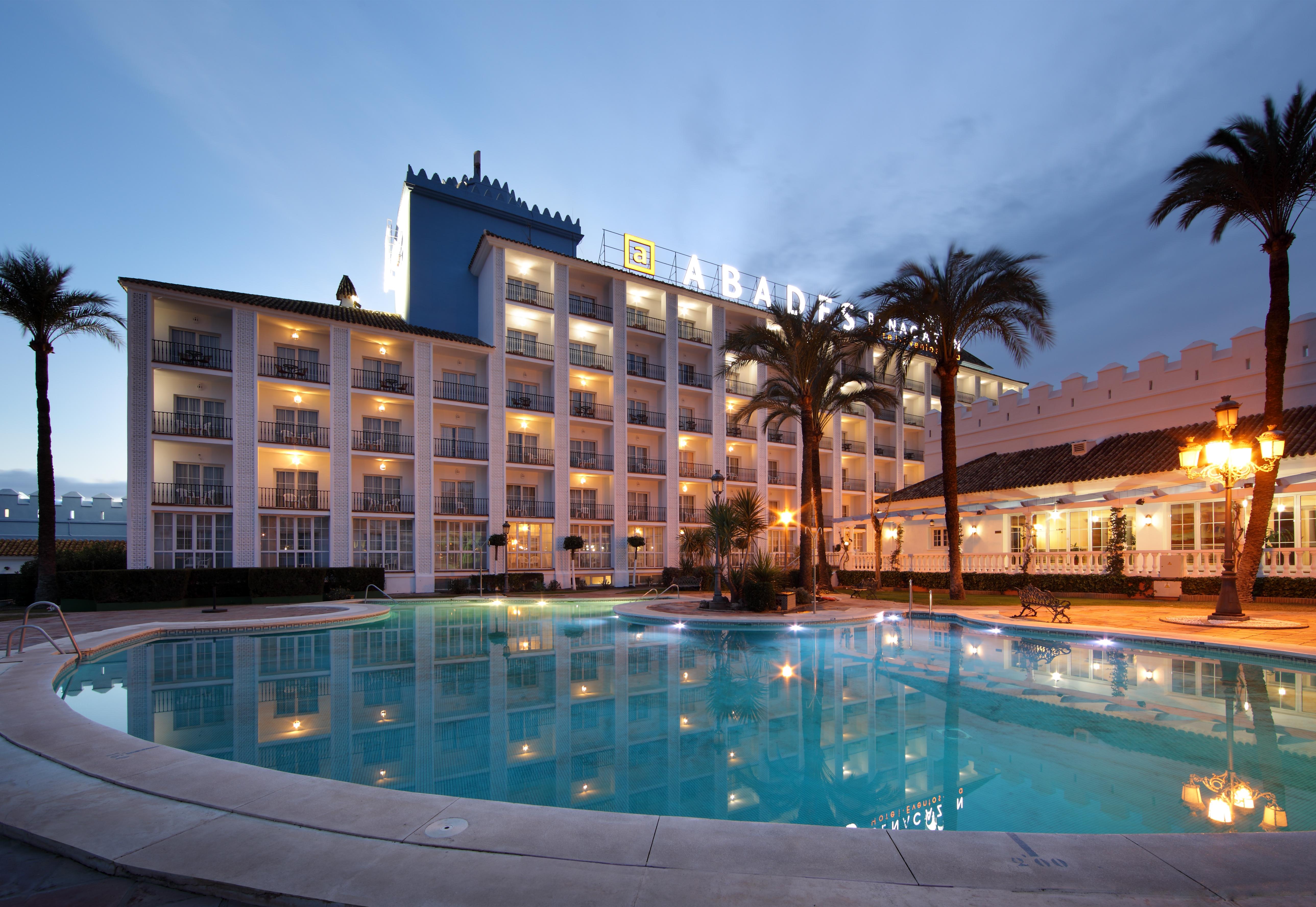 Hotel Abades Benacazón Екстериор снимка